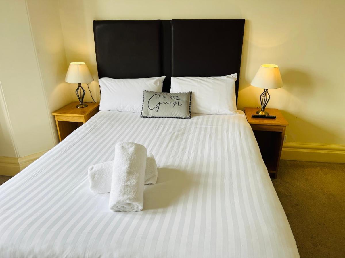 Heath Cottage Hotel Dewsbury Kültér fotó