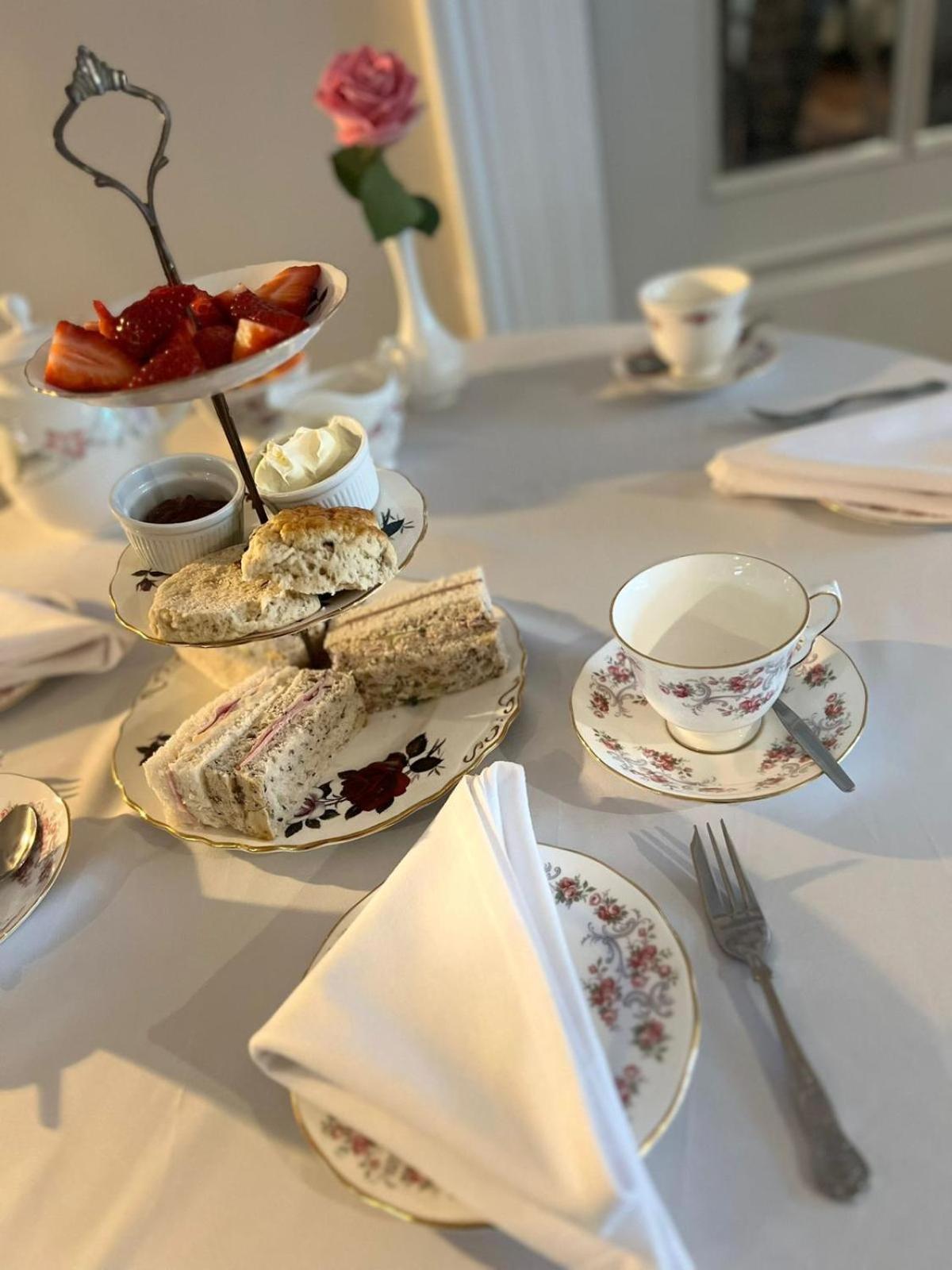 Heath Cottage Hotel Dewsbury Kültér fotó
